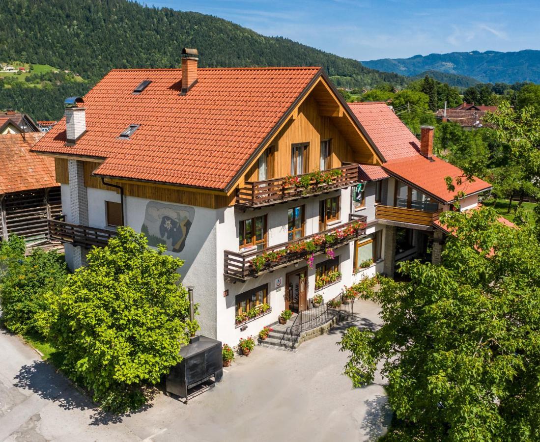 Rooms Pevc & Hostel Ljubno Ob Savinji Exterior foto